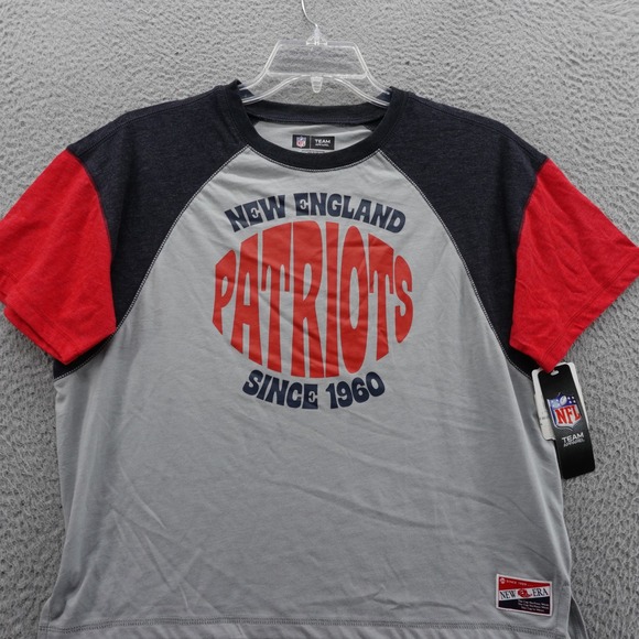 New England Patriots T Shirt NFL Team Apparel‎ Since 1960 Red Gray Blue Mens M - Picture 3 of 14
